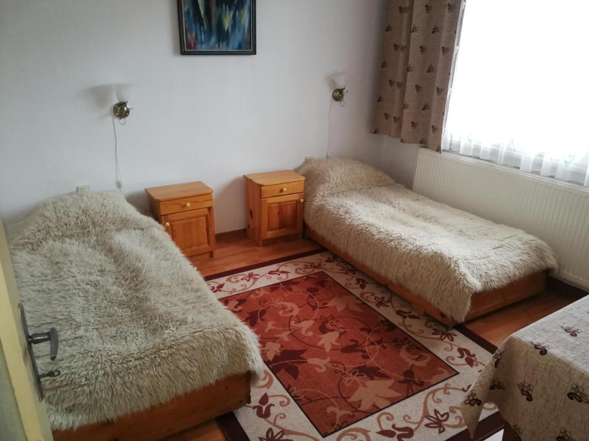 Guest Rooms Metaksinovi Cepelare Exterior foto